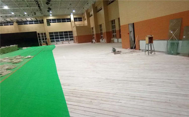 吉林實(shí)木運(yùn)動(dòng)地板哪個(gè)品牌好