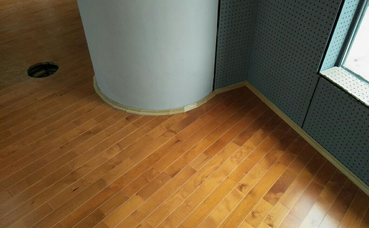 甘肅企口體育木地板施工技術(shù)