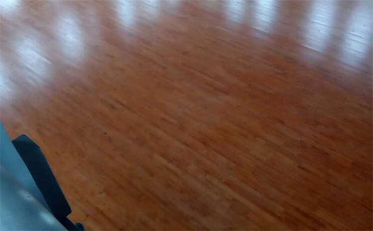 24厚舞臺實木地板怎么維修？