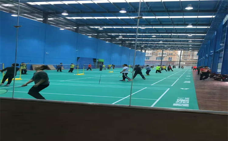 松木實(shí)木運(yùn)動(dòng)地板安裝工藝