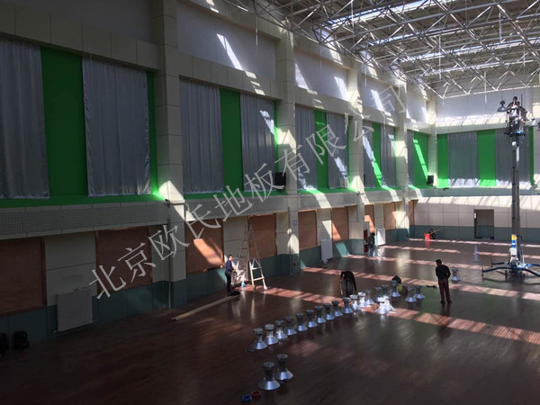 內(nèi)蒙古運(yùn)動(dòng)木地板:錫林郭勒盟太仆寺旗寶昌鎮(zhèn)羽毛球館木地板 內(nèi)蒙古運(yùn)動(dòng)木地板:錫林郭勒盟太仆寺旗寶昌鎮(zhèn)羽毛球館木地板