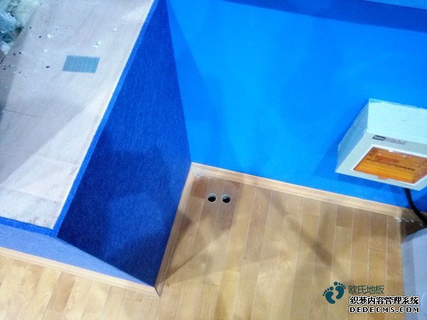 比賽場(chǎng)館籃球木地板安裝